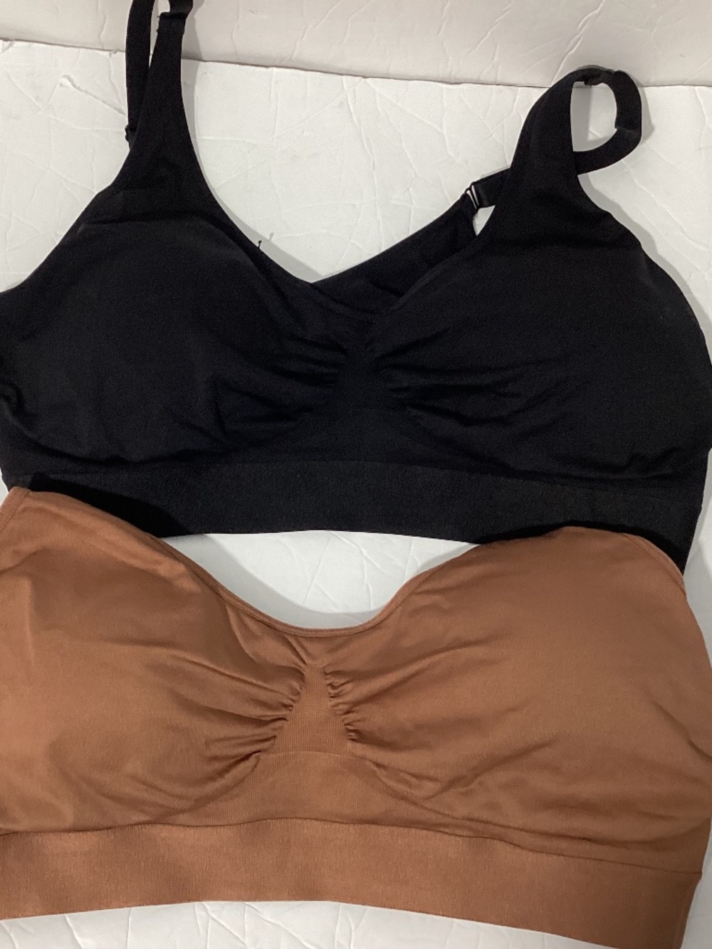 NEW RHONDA SHEAR PLUS 3X BLACK & BROWN SPORT BRAS WIRELESS SET OF TWO